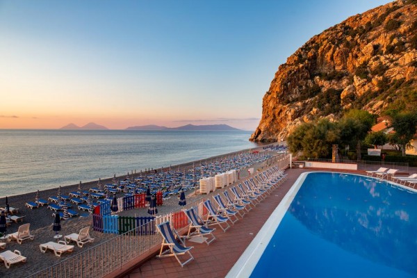 TH CAPO CALAVA’ VILLAGE