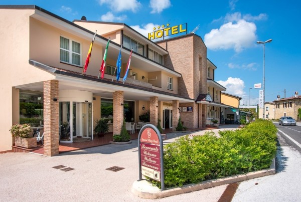 GUESIA VILLAGE HOTEL (PG)