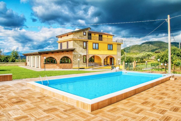 TENUTA CERRETO (CE)