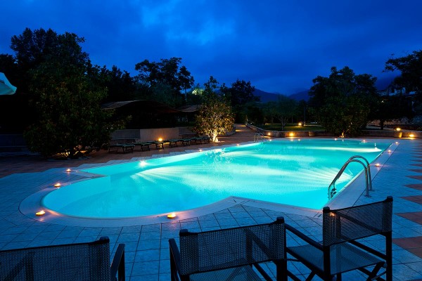 VILLA RIZZO RESOTR & SPA (SA)