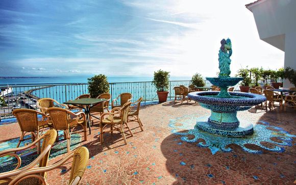 LLOYD'S BAIA HOTEL - VIETRI SUL MARE